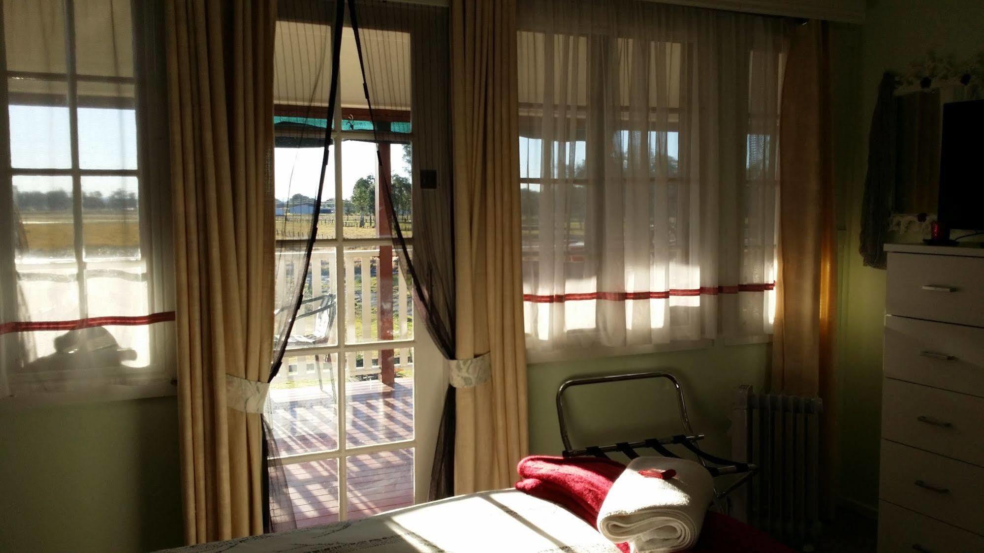 Andavine House - Bed & Breakfast กราฟตัน ภายนอก รูปภาพ
